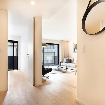 Aires Ornelas Gem, Escape With Private Parking * Porto