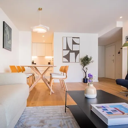 Apartment Aires Ornelas Gem, Escape With Private Parking *
