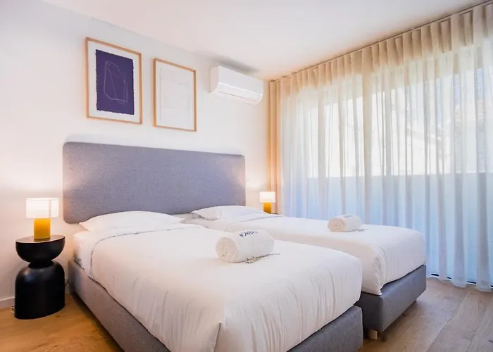 Aires Ornelas Gem, Escape With Private Parking